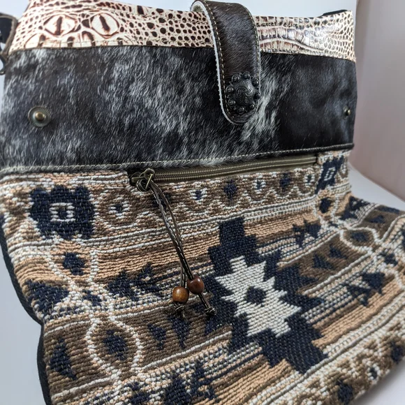 Myra Bag Brown & Black Aztec Crossbody with Cream Accents - Picture 4 of 16